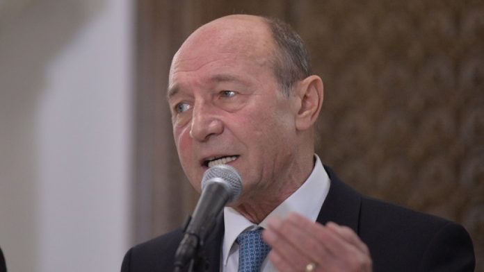 traian basescu traian basescu